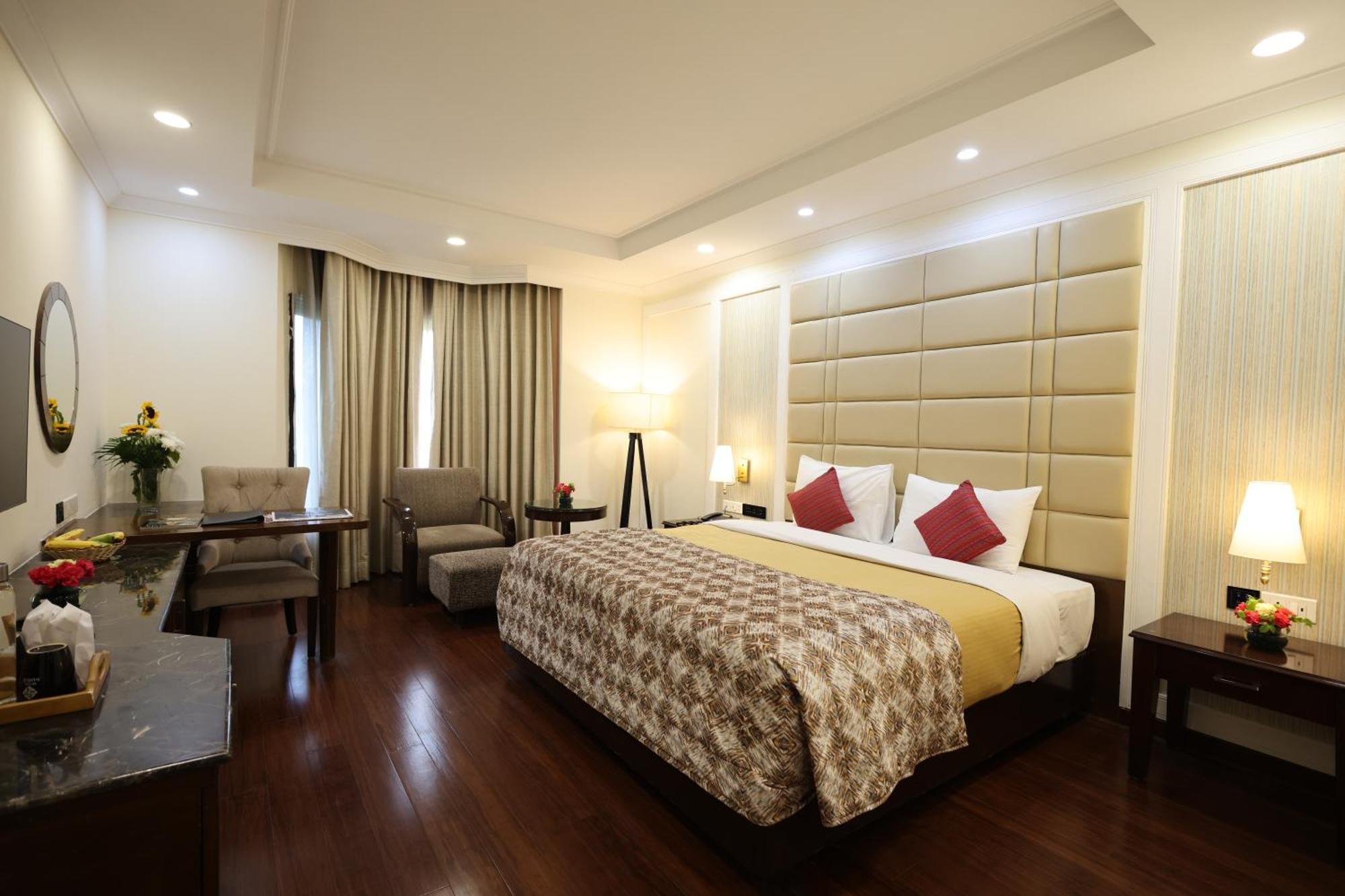 Hotel Samrat, New Delhi Exterior photo