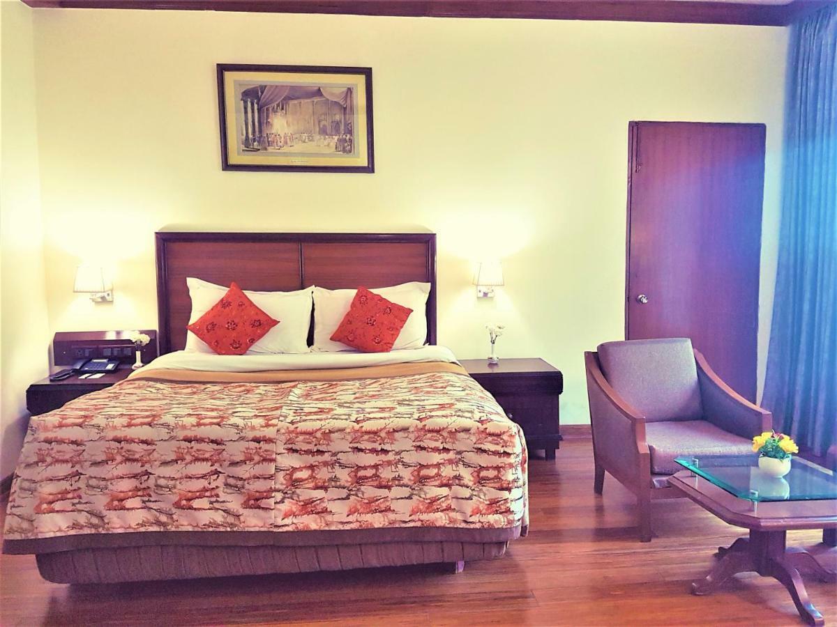 Hotel Samrat, New Delhi Exterior photo